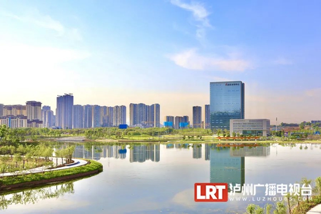 泸州国家高新区跃进“全国百强园区”