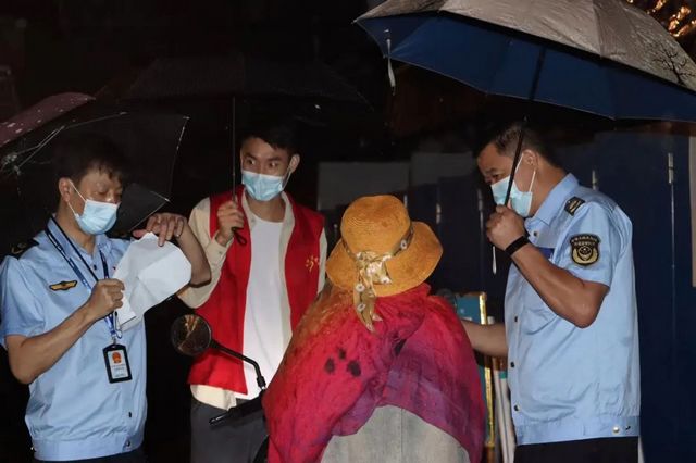 泸州:闻令而动、决战决胜,闪耀在战“疫”一线的“市监蓝”!(图21) nEO_IMG_20.jpg