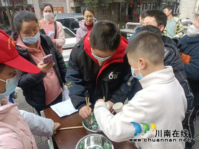 江阳区北城街道城垣社区组织“有品位的学生过大年”社会实践活动(图3) 北3.jpg