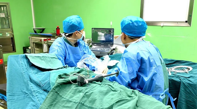 守护透析患者生命线丨泸州福欣医院成功开展超声引导/DSA下经皮腔内血管成形术（PTA）