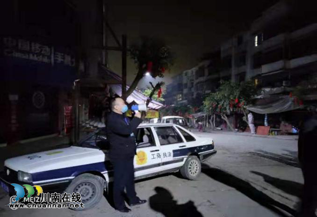 泸县市场监督管理局党员干部：抗疫一线的“一抹蓝”