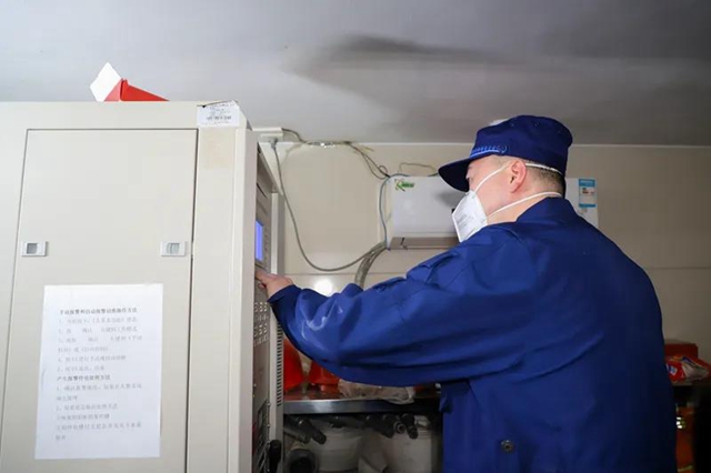 泸州消防联合多部门对疫情防控重点单位开展消防安全指导务指导(图4)