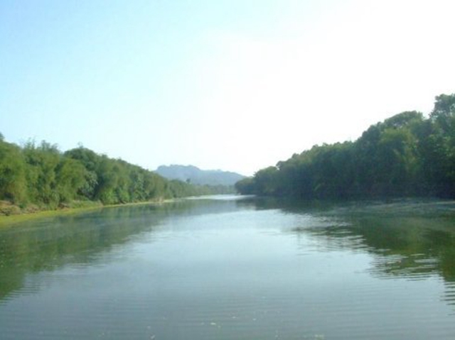 泸州市水上运动项目设备“艇”进泸县九中(图6) 泸州市水上运动项目设备“艇”进泸县九中(图6)