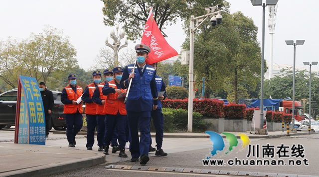 龙马潭区消防救援大队社会宣传服务队为消防安全加持“红蓝BUFF”(图10)