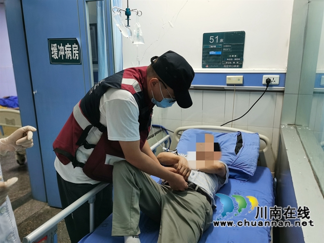 泸县突发地震，西南医大附院紧急救援！(图8)
