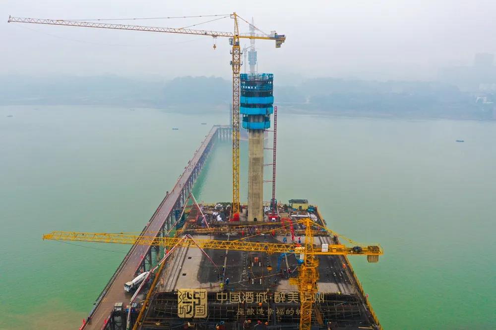 顺利浇筑！泸州长江六桥建设迎来最新进展，预计明年进入这项重要施工(图6)