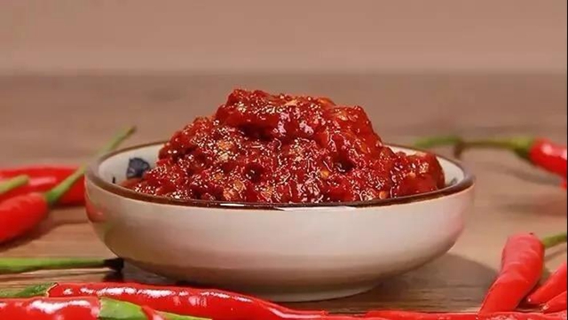 自贡人吃豆花，绝对少不了它！