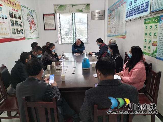 古蔺县观文镇：乡贤人士开展“五讲五做”大宣讲活动(图1)