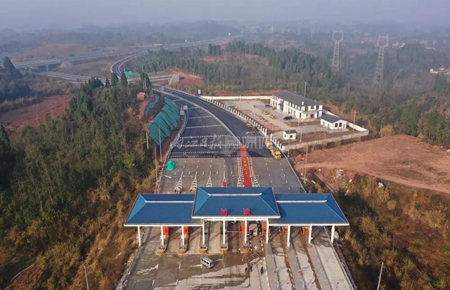 一路“串”七路！内江绕城高速正式通车，全长66公里4个收费站(图8)
