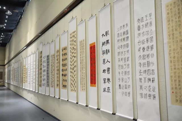 快来看！泸州市文化馆公益培训班学员作品展开展啦(图6)