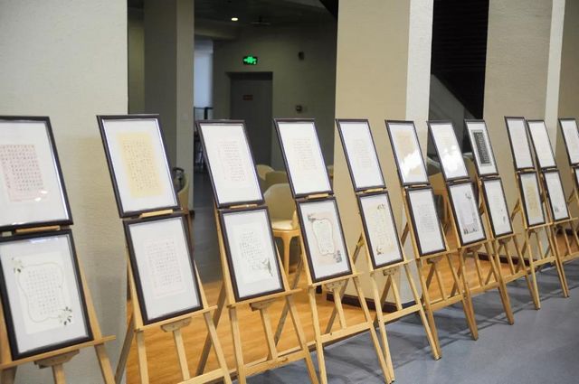 快来看！泸州市文化馆公益培训班学员作品展开展啦(图7)