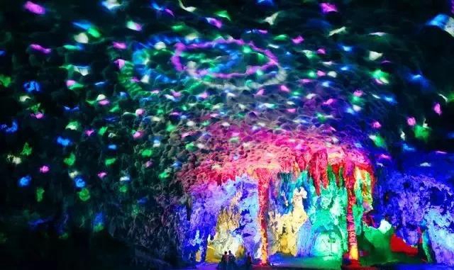 泡温泉、看悬棺、吃土火锅！宜宾这2条新高速沿线好吃又好玩…...(图30)