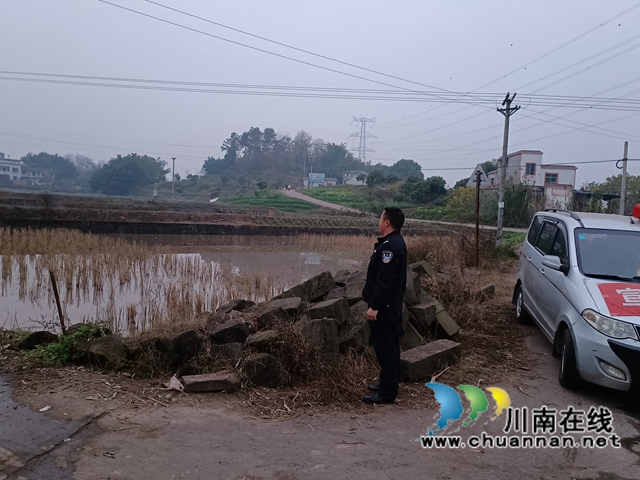 泸县云龙镇:织密秸秆禁烧“防护网”,打赢大气保良攻坚战(图2) 泸县云龙镇:织密秸秆禁烧“防护网”,打赢大气保良攻坚战(图2)