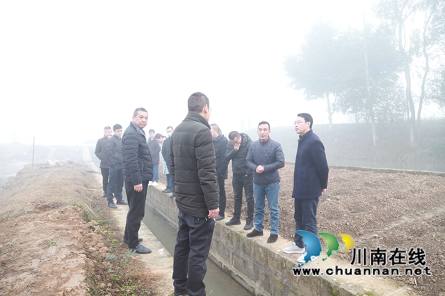 泸县云龙镇主要领导率队赴玄滩镇、方洞镇交流学习农业产业发展工作(图2)