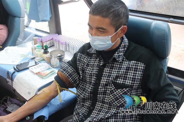 泸县百和镇：热血不停歇，奉献最光荣(图5)