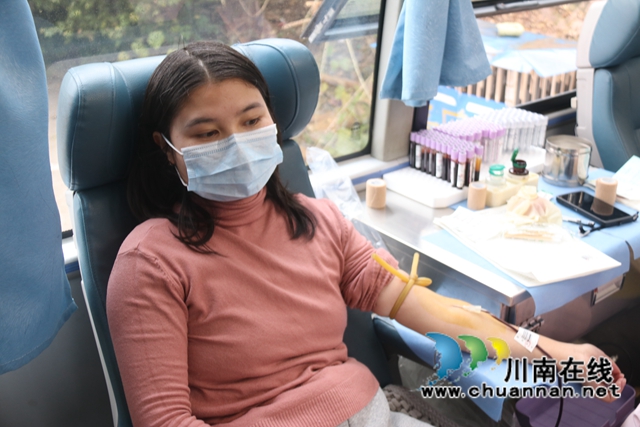 泸县百和镇：热血不停歇，奉献最光荣(图3)