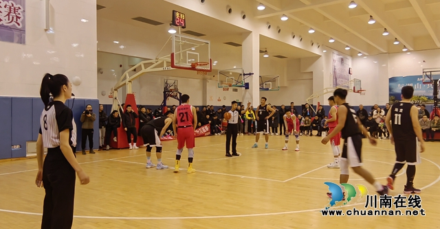 “跨年”决战酒城之巅！泸州市第十五届篮球联赛季后赛诞生“新王”(图15)