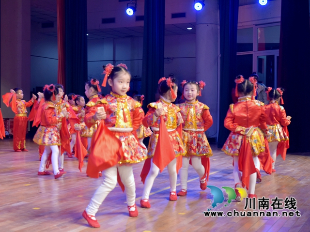 江阳区天骄森林幼儿园举办“国风童韵 贺新年”主题活动(图35)