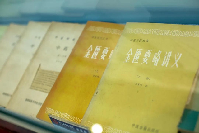 图集｜传承中医药文化，医院里的那些国粹经典(图10)