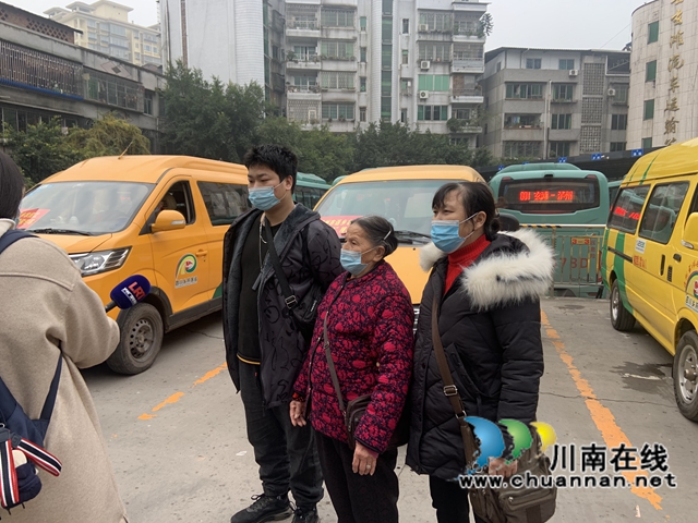 泸县：温暖回家路，春风在行动！(图2)