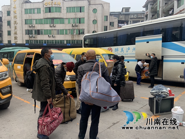 泸县：温暖回家路，春风在行动！(图3)
