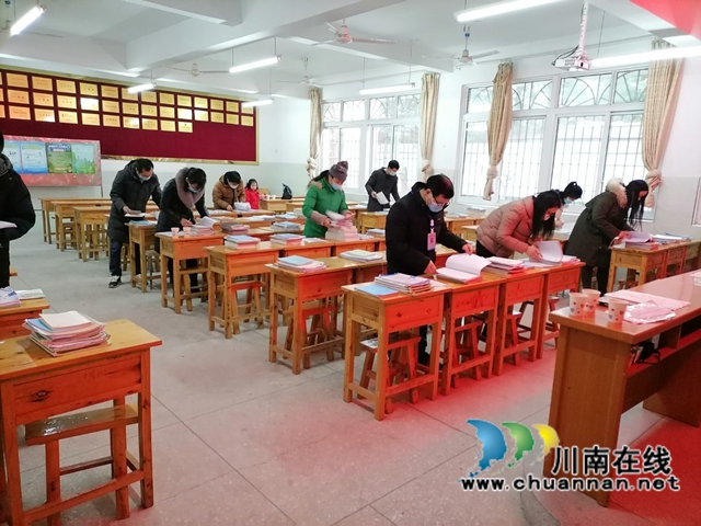 泸县百和镇开展2021年秋期期末教学“六认真”展评活动(图1)