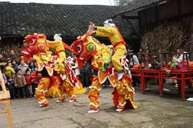 年味泸州丨祥龙腾飞、瑞狮欢跃……舞出“非遗”魅力祥龙腾飞、瑞狮欢跃……舞出“非遗”魅力(图9)