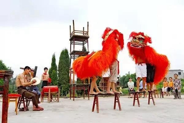 年味泸州丨祥龙腾飞、瑞狮欢跃……舞出“非遗”魅力祥龙腾飞、瑞狮欢跃……舞出“非遗”魅力(图12)