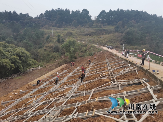 泸县：冬春水利建设强基惠民保安全(图2)