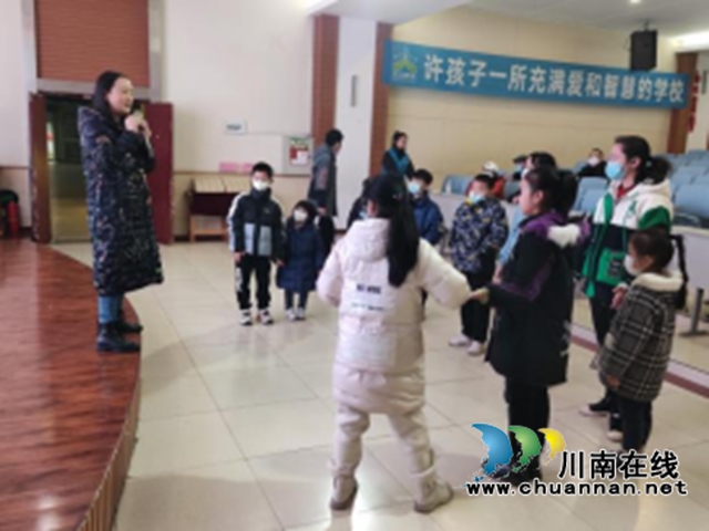 龙马潭区红星街道红星社区:关注未成年人心理健康,提升家庭幸福指数(图1) 龙马潭区红星街道红星社区:关注未成年人心理健康,提升家庭幸福指数(图1)