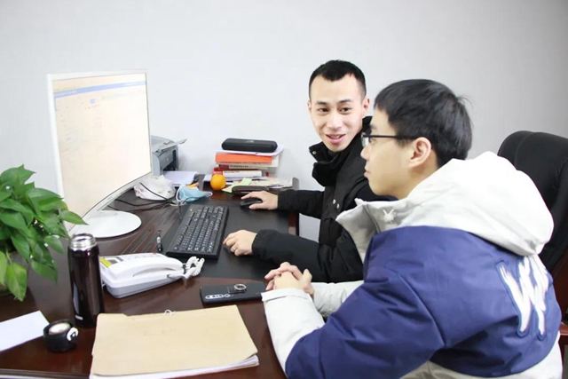 江阳法院技术干警刘昕：在平凡的工作岗位上发光发热(图6)