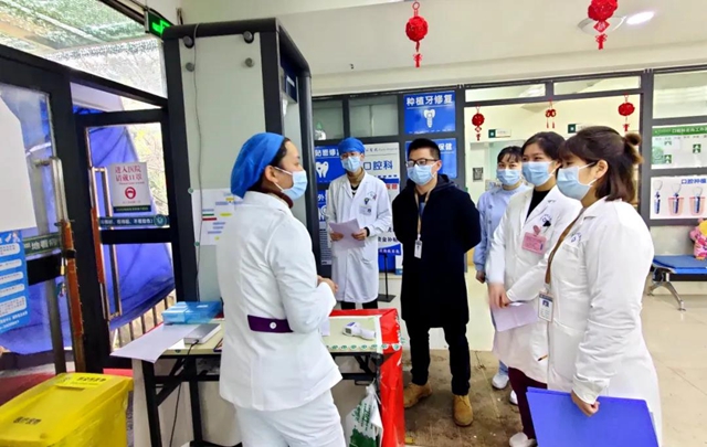 泸州福欣医院开展春节前疫情防控感控督查(图2)