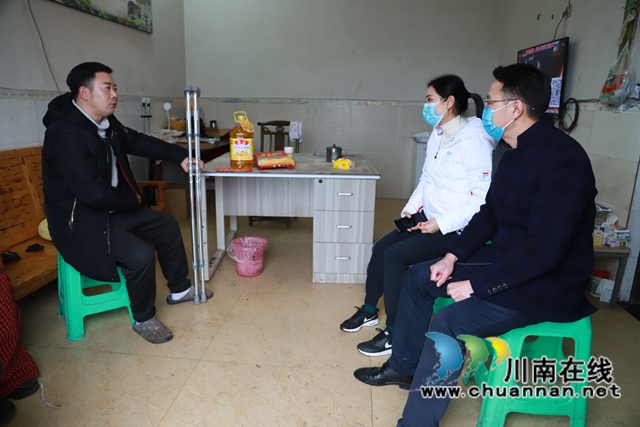 甘露率队到泸县云龙镇开展走访慰问活动暨检查督导工作(图1)