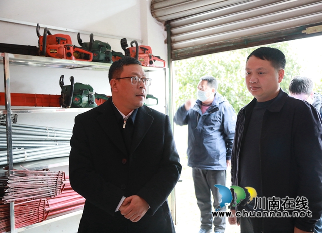 合江县领导带队开展节前安全检查(图2)