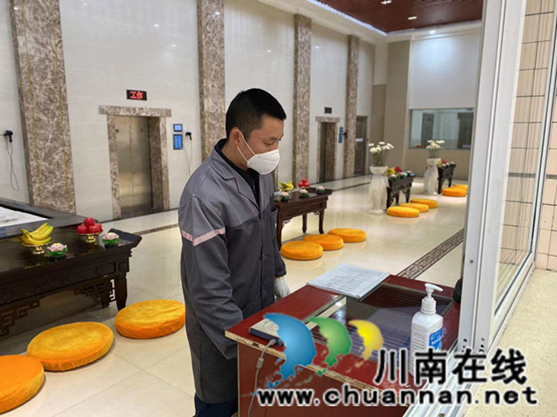最美“敬业福”送给春节还在坚守岗位的殡葬职工(图10)