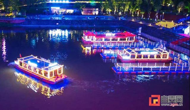 黄金周前六天自贡景区接待游客同比增长近200%！(图2)