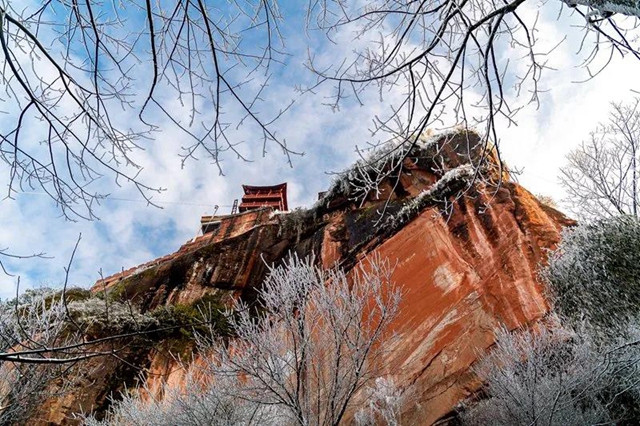 雪映丹山景别致！绝美壁纸请查收(图8)