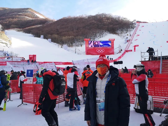 【冬奥现场】西南医大中医院人为参赛选手全程护航……