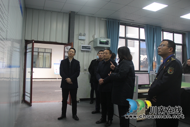 泸州市城管执法局局长何刚带队调研泸县综合行政执法局工作(图5)