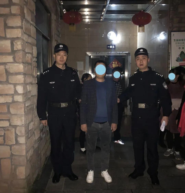 江阳法院:新春首捷!被执行人当场支付6万余元欠款(图4) 江阳法院:新春首捷!被执行人当场支付6万余元欠款(图4)