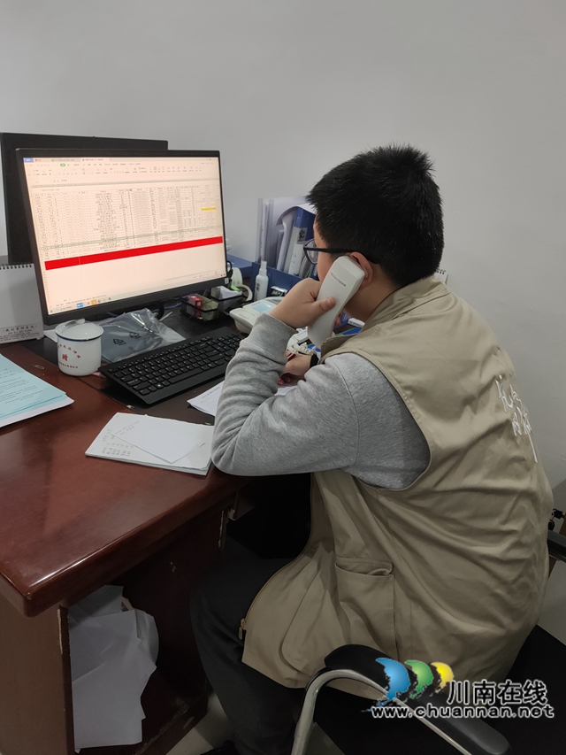 龙马潭区红星街道春晖社区开展残疾人年度“两补”待遇认证工作(图2)