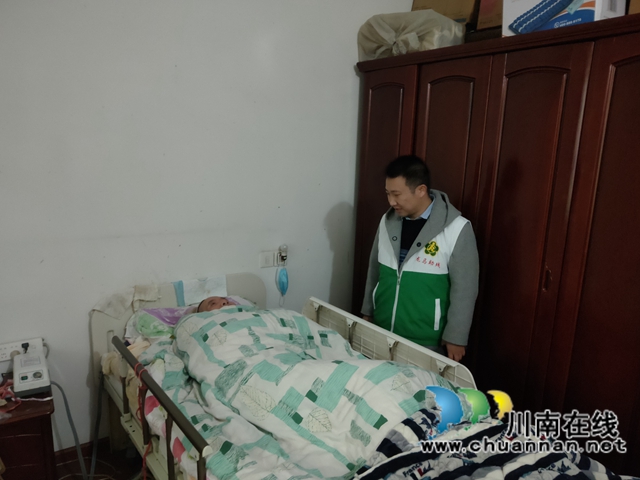 龙马潭区红星街道春晖社区开展残疾人年度“两补”待遇认证工作(图3)