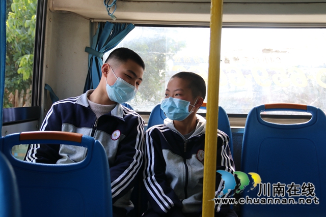 家门口直达校门口！泸县潮河镇王坪村开通护学公交专线(图5)