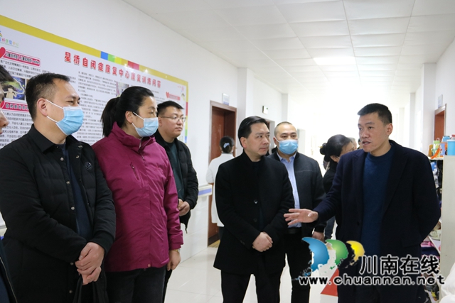 宜宾江安县残联到泸州市泸县考察交流“互联网+辅具超市”辅助器具服务模式工作(图5)