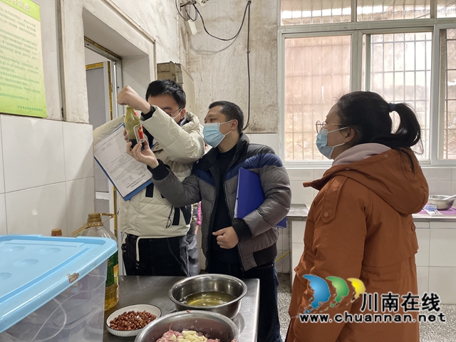 泸县百和镇开展开学工作联合检查(图1)