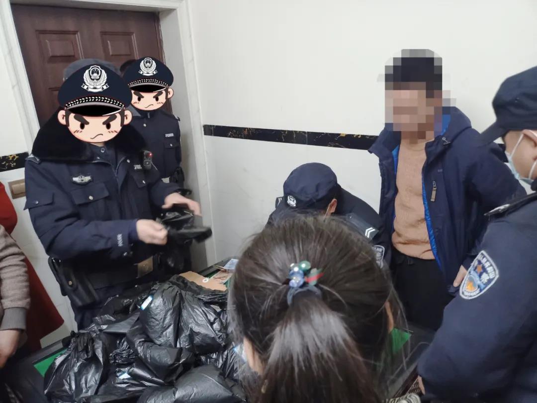 江阳公安重拳出击,严厉查处涉赌人员92名(图7) 江阳公安重拳出击,严厉查处涉赌人员92名(图7)