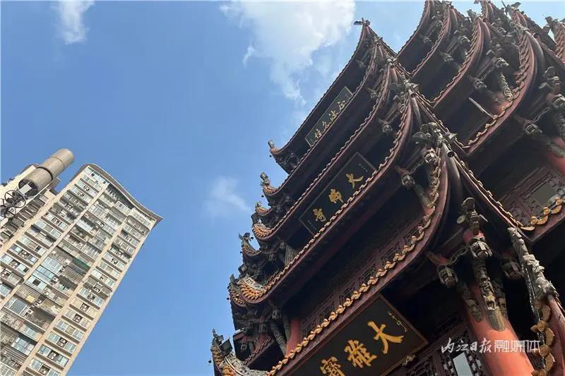 美!内江这座标志性建筑上“新”啦(图2) 2.jpg