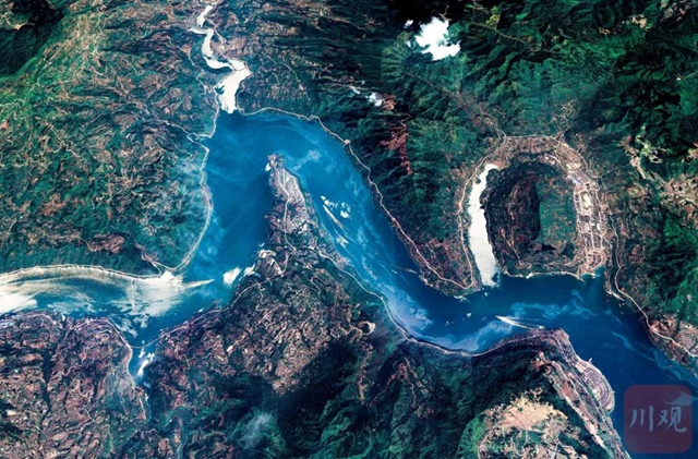 60万米高空瞰长江流域大美江河(图1) 60万米高空瞰长江流域大美江河(图1)