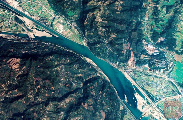 60万米高空瞰长江流域大美江河(图2) 60万米高空瞰长江流域大美江河(图2)