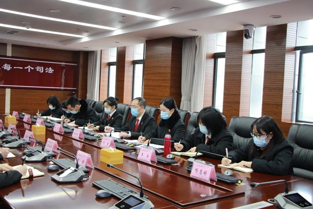 江阳法院召开“酒麒麟”法治品牌建设工作推进会(图2) 江阳法院召开“酒麒麟”法治品牌建设工作推进会(图2)